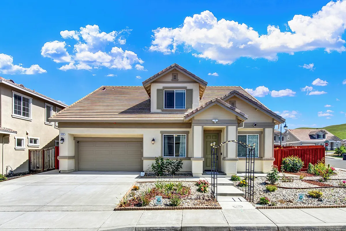 Building Photo - 4725 Friesian Dr