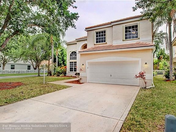 3rd image of 6571 NW 78th Dr