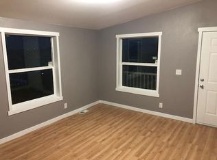 5614 Stoneview Ave, Williston, ND 58801