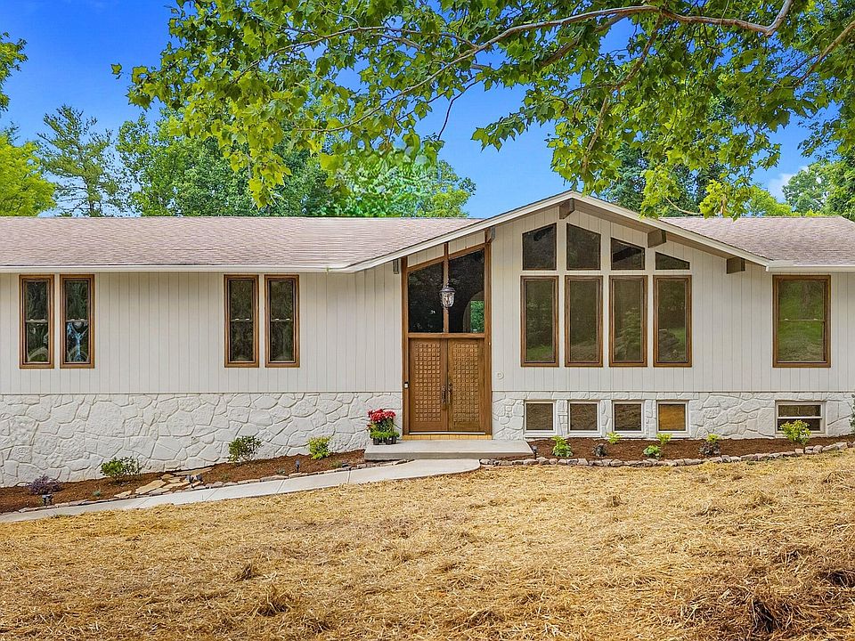 1st image of 9501 Ravenel Cir