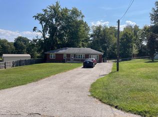 2412 Parkwood Rd, Louisville, KY 40214