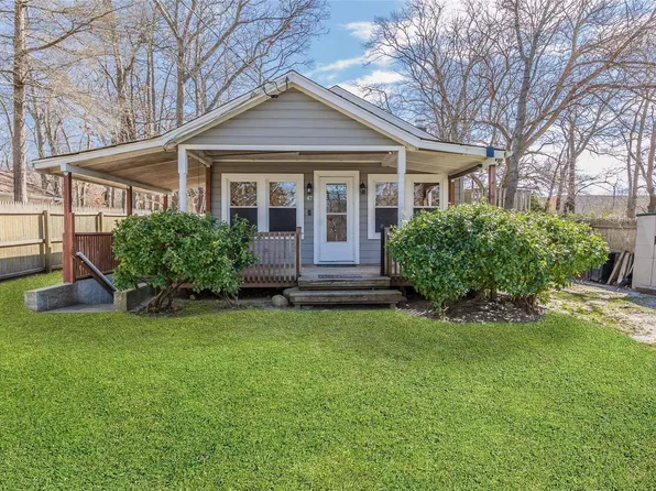 47 Lake Drive, East Patchogue, NY 11772