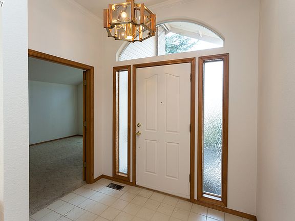 2nd image of 3219 SE 156th Ave