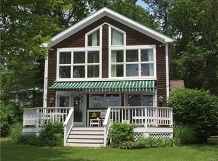 1 Vails Lake Shore Dr, Brewster, NY 10509