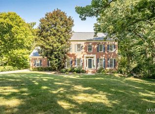 452 Meyer Ave, Saint Louis, MO 63122