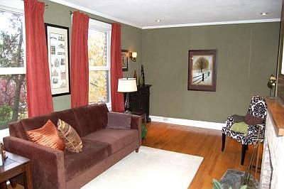 The window boasts a data center, a/c and surround sound, & great natural light