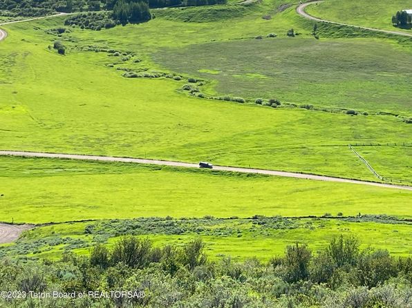 10 Ridge Dr, Freedom, WY 83120