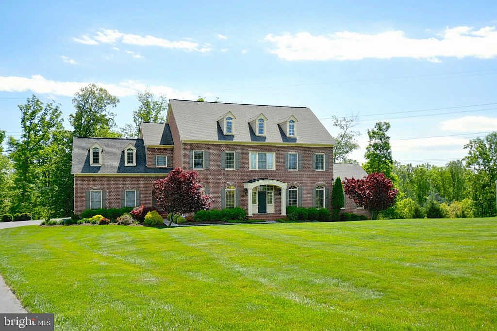 9319 Occoquan Overlook Dr, Lorton, VA 22079 Zillow