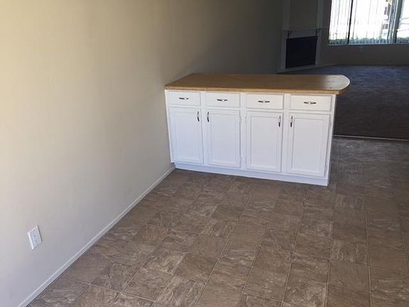 4th image of 4153 Tiberon Dr