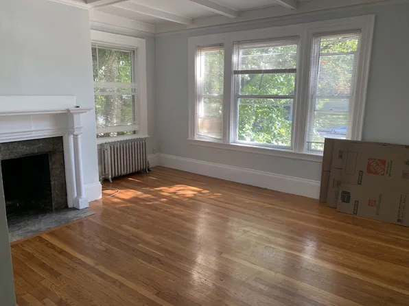 1789 Commonwealth Ave APT 1R, Brighton, MA 02135