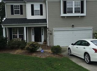 117 S Woodcliff Ln, Mount Holly, NC 28120
