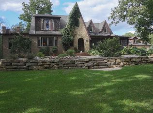 270 Old Lund Rd, Cambridge, WI 53523