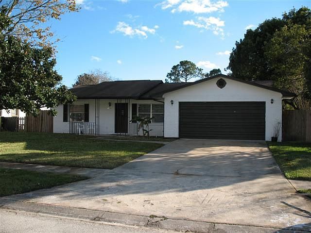 1st image of 1106 Wild Holly Dr