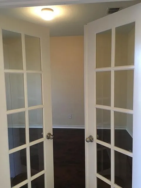 4 bed, 3.5 bath, 3608 sqft, $3,100 — Photo 4