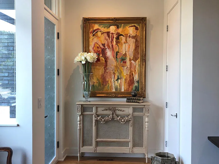 2321 Clark Ave — Photo 3