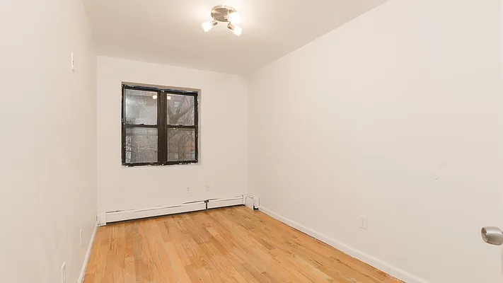 Rented by Nooklyn NYC LLC | media 8