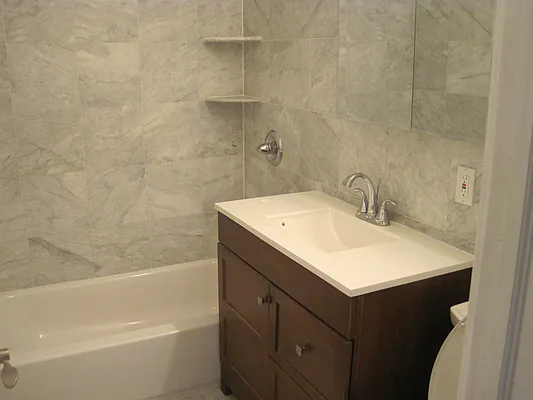 Rented by TAG Real Estate | media 15