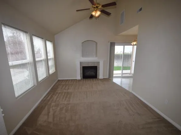 11431 Pinehurst Townhomes, 11431 W Pamelas Ln APT 104, Nampa, ID 83651