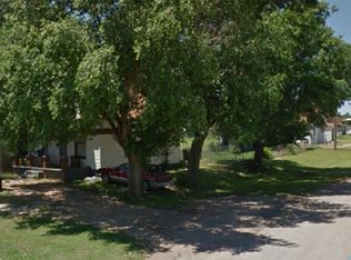 201 S Canadian Ave, Geary, OK 73040