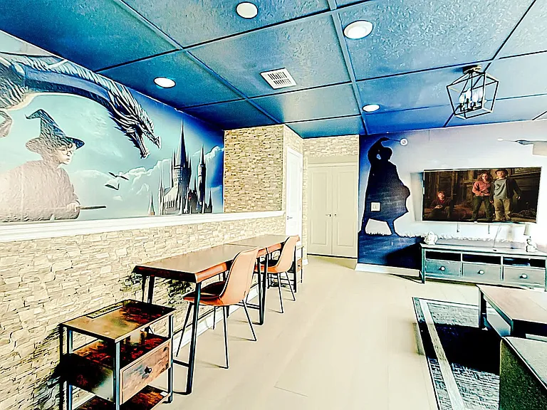 Building's Lounge