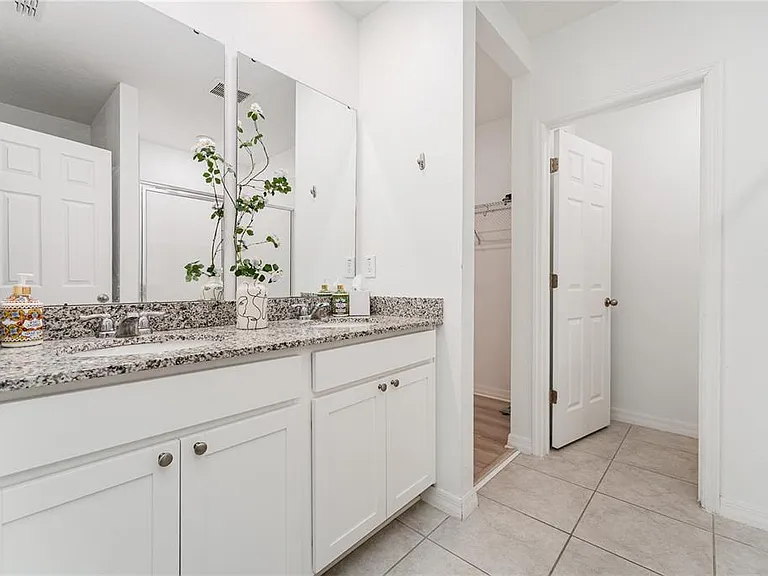 573 Vista Villages Blvd — Photo 42