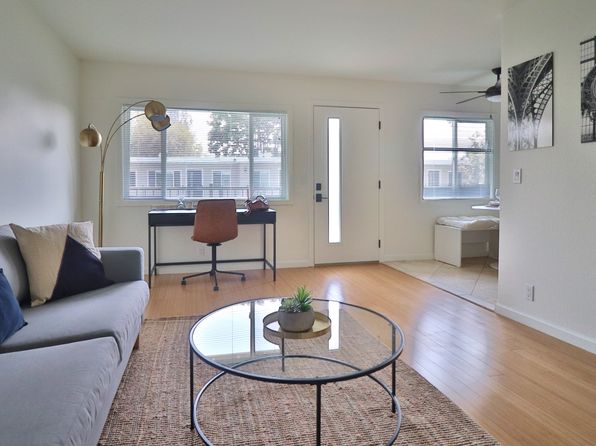 248 Pamela Dr APT 8