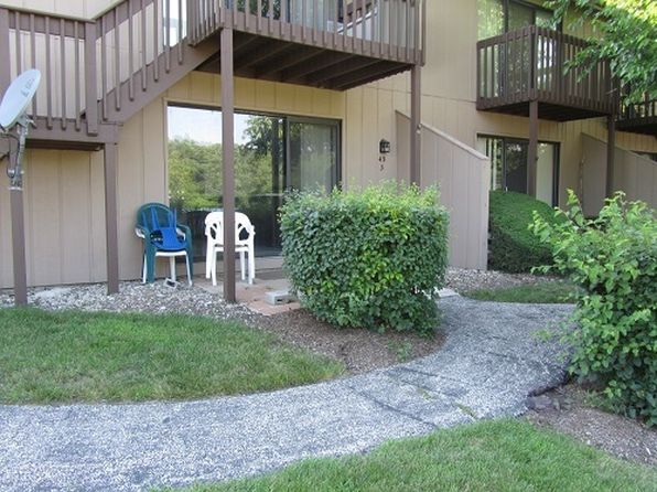 45 Nassau Colony APT 3, Fox Lake, IL 60020
