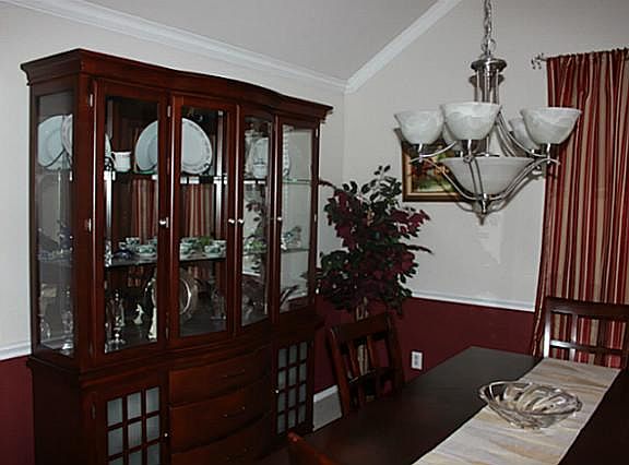 4th image of 1206 Iron Horse St