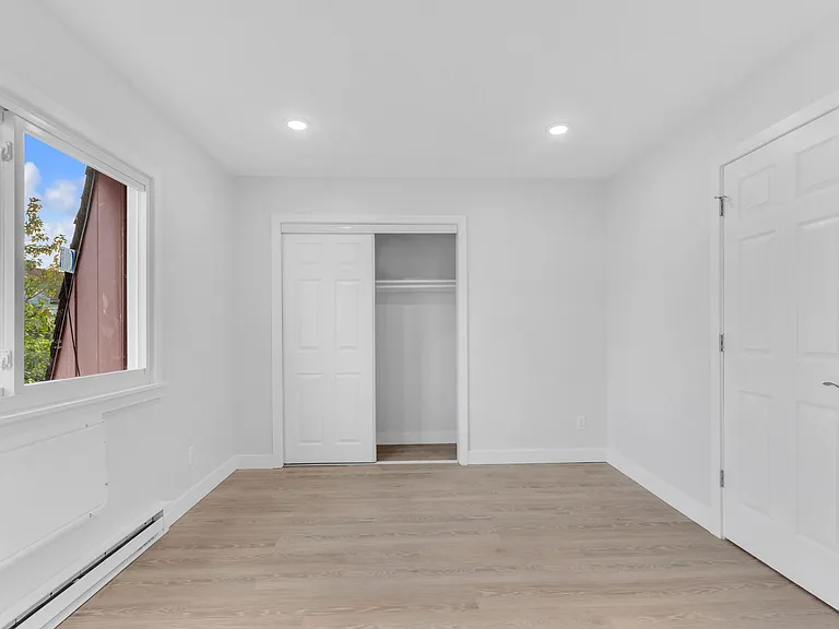 557 S Broad St #C2 — Photo 17