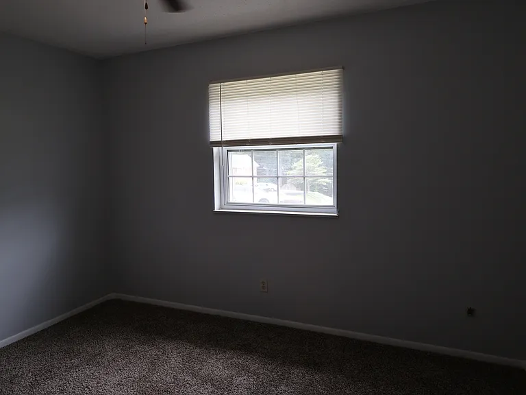 205 Long St #2 — Photo 28