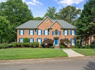 1455 Turkey Hill Rd, Winston Salem, NC 27106