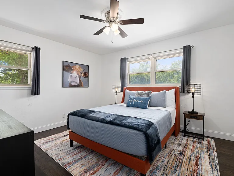 3364 Darvany Dr — Photo 37