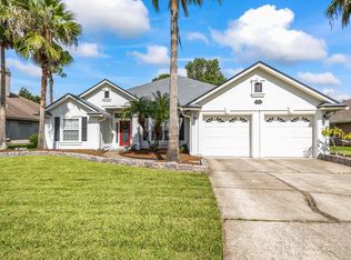 1734 Eagle Watch Dr, Fleming Island, FL 32003