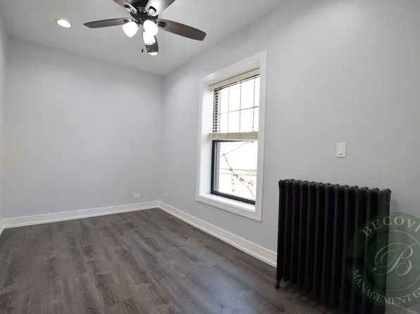 6115 N Winthrop Ave #2, Chicago, IL 60660