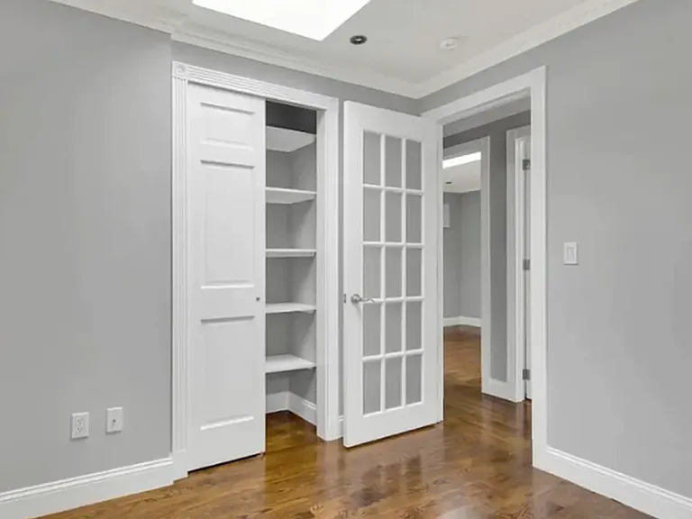 160 E 26th St #4B — Photo 5