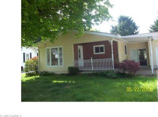50 W Dave Longaberger Ave, Dresden, OH 43821