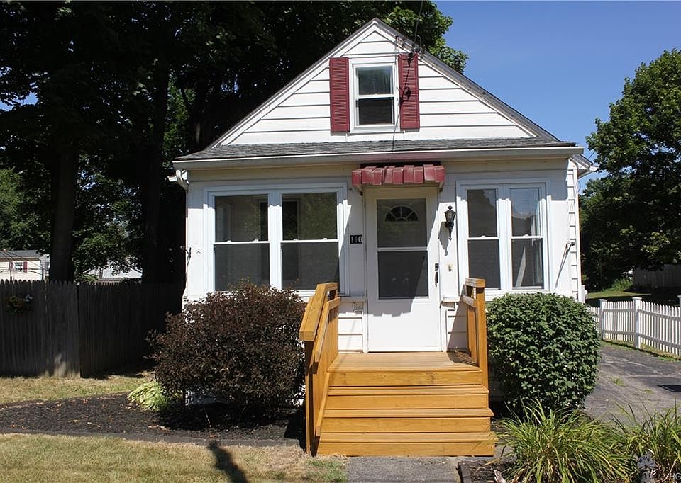 1st image of 110 N Dix Ave