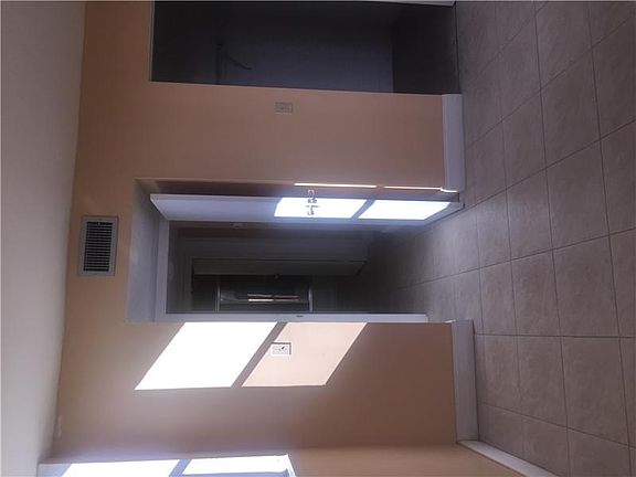 4th image of 1810 SW 81st Ave APT 2406