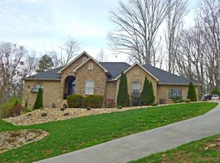 1298 Harbour View Dr, Lenoir City, TN 37772