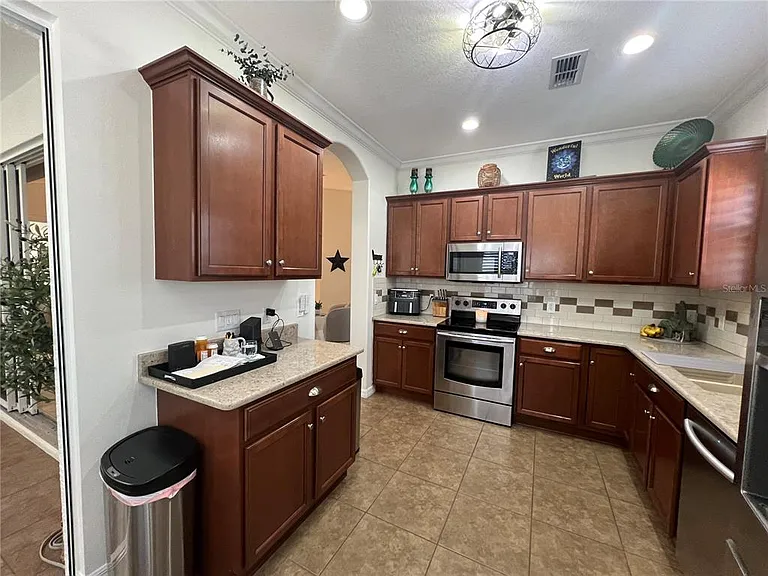 24401 Manchester Trl — Photo 21