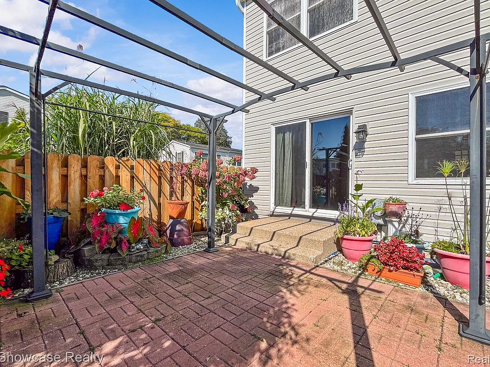 1151 Marquette Ct, photo 6