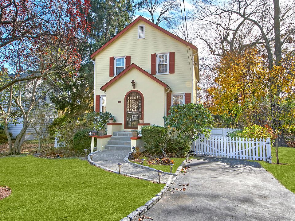 1st image of 17 Haven Ave