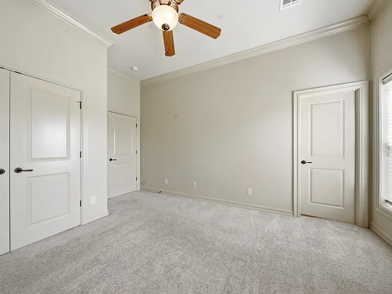 1333 E 41st Pl — Photo 27