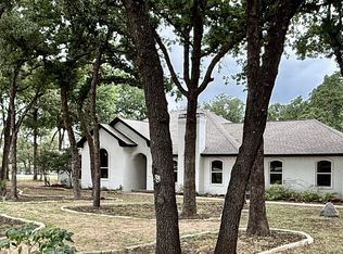 2001 Lazy Ln, Roanoke, TX 76262