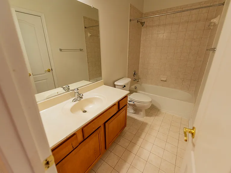 17409 Grant Cottage Dr — Photo 41