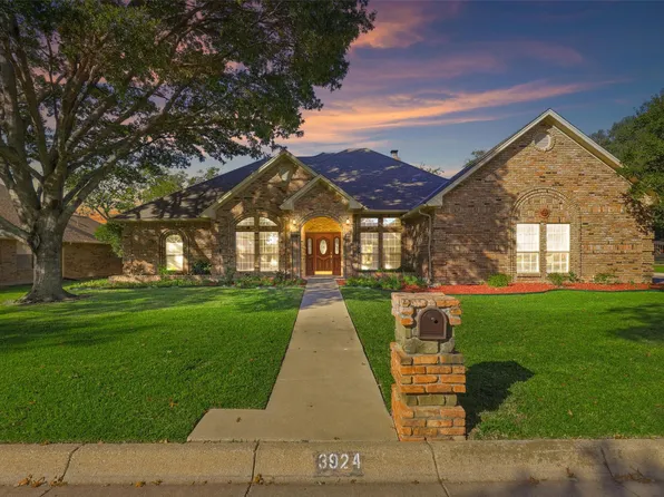 3924 Snow Creek Dr, Aledo, TX 76008