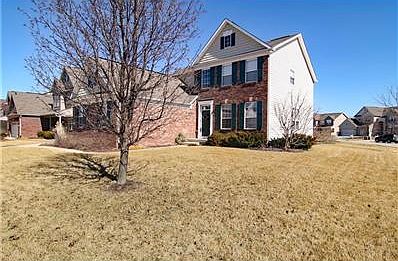 1st image of 7855 Parkdale Dr