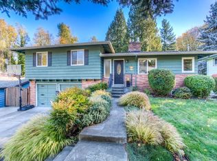 7821 SW Ruby Ter, Portland, OR 97219