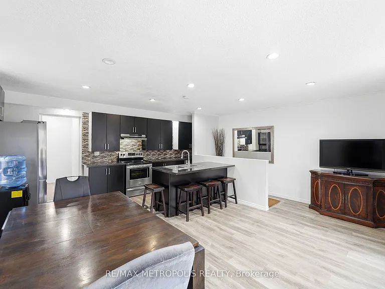 56 Charing Cross St #MAIN BSMT — Photo 6
