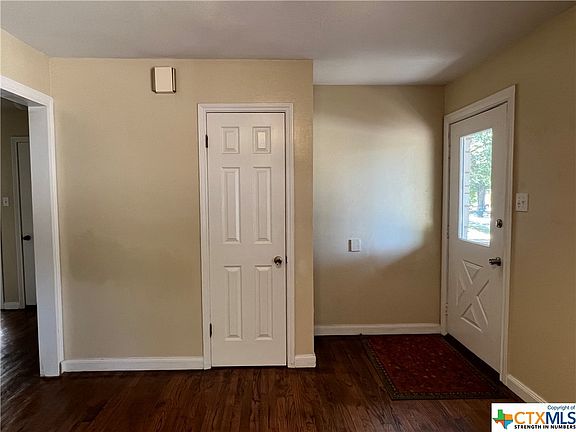 2nd image of 6 E Young Ave